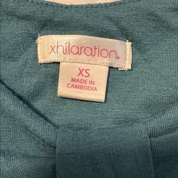 Pretty Xhiliration Shirt Size Small - Picture 2 of 3